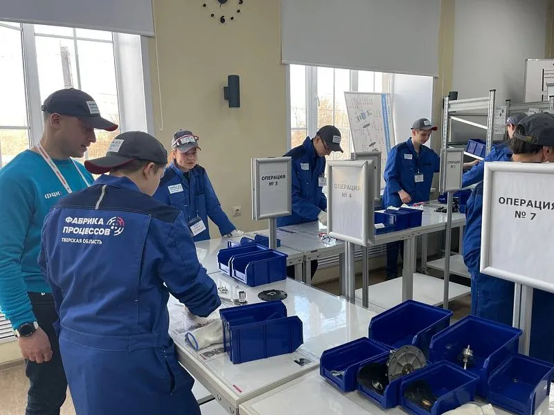 Уникальный обучающий курс по бережливому производству для МСП завершился обучающей игрой «Фабрика процессов» 3