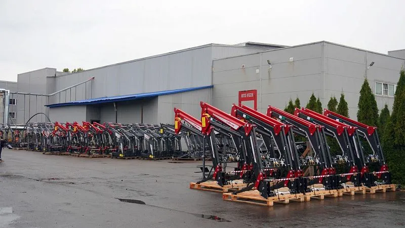 Торжокский производитель сельхозтехники осваивает новое направление - крупноузловую сборку минитракторов 1 Торжокский производитель сельхозтехники осваивает новое направление - крупноузловую сборку минитракторов 1