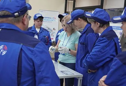 Специалисты Тверского стекольного завода АО «Гланит» научились выявлять и устранять производственные потери на «Фабрике процессов»