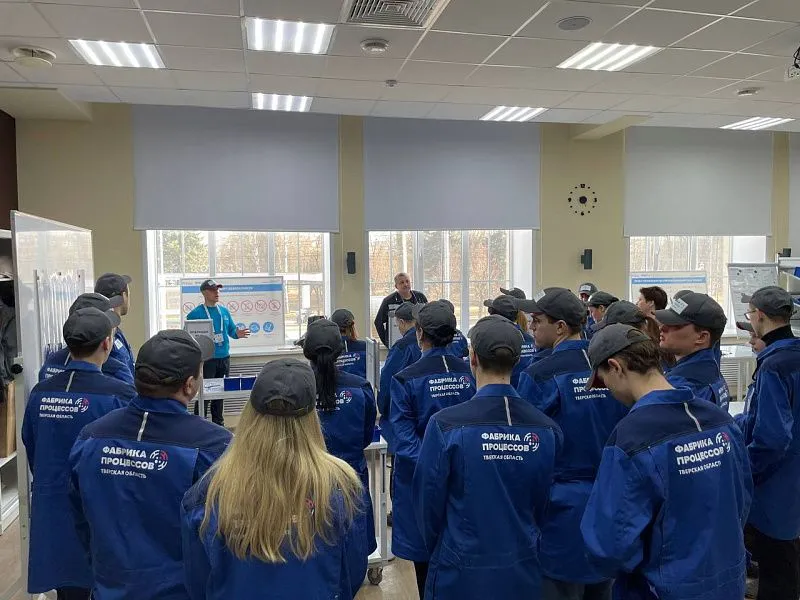 Уникальный обучающий курс по бережливому производству для МСП завершился обучающей игрой «Фабрика процессов» 1
