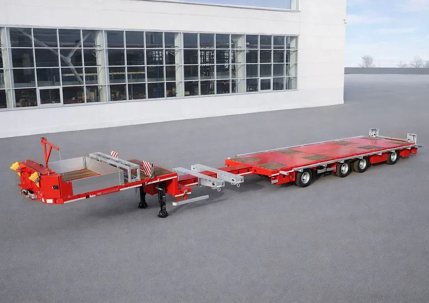  Производитель спецприцепов «Тверьстроймаш» представил первый раздвижной полуприцеп в серии ультралегких тралов