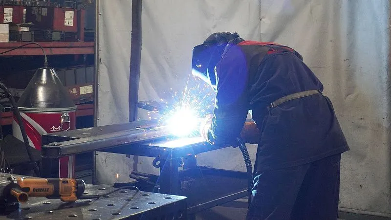 Торжокский производитель сельхозтехники осваивает новое направление - крупноузловую сборку минитракторов 2 Торжокский производитель сельхозтехники осваивает новое направление - крупноузловую сборку минитракторов 2