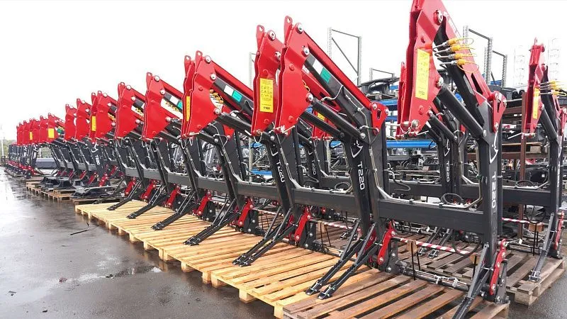 Торжокский производитель сельхозтехники осваивает новое направление - крупноузловую сборку минитракторов 0 Торжокский производитель сельхозтехники осваивает новое направление - крупноузловую сборку минитракторов 0