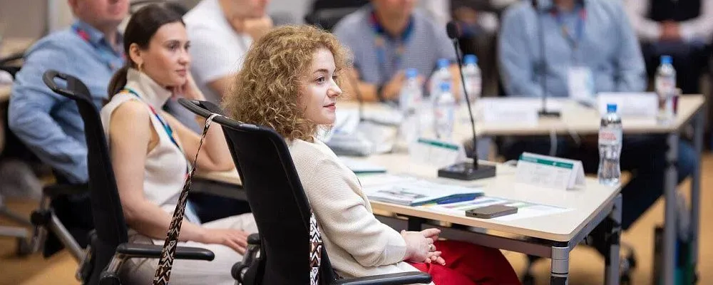 Российский экспортный центр и «Сколково» объявили о старте приема заявок на участие в обновленном потоке образовательной программы «Экспортеры 2.0»