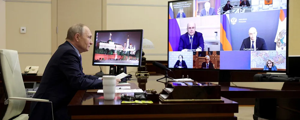 Инфляция в России постепенно замедляется - Владимир Путин 