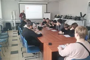 Кадры для эффективной экономики: студенты колледжей Тверской области изучают инструменты бережливого производства