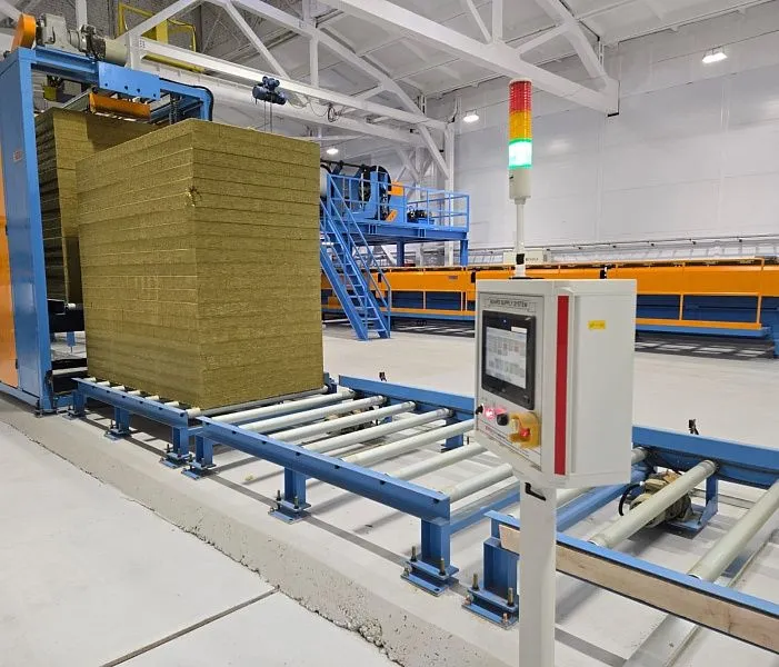 На площадке предприятия «Ржевкирпич» состоялось официальное открытие производственной линии по изготовлению сэндвич – панелей 6