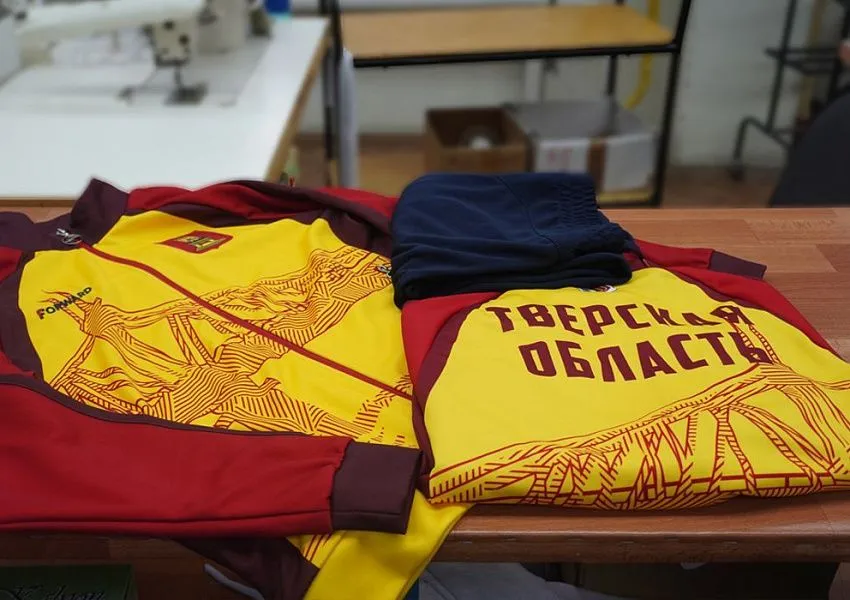 Forward изготовил парадные костюмы для воспитанников школы высшего спортивного мастерства