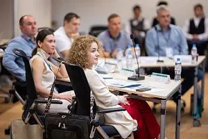 Российский экспортный центр и «Сколково» объявили о старте приема заявок на участие в обновленном потоке образовательной программы «Экспортеры 2.0»