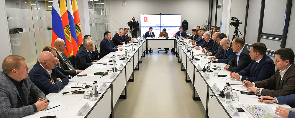 Губернатор Тверской области Игорь Руденя встретился с лидерами промышленной отрасли региона