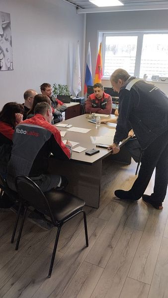 На заводе ООО «НПО Тверьторгмаш» завершился второй модуль очного обучения участников рабочей группы проекта по повышению производительности труда 1