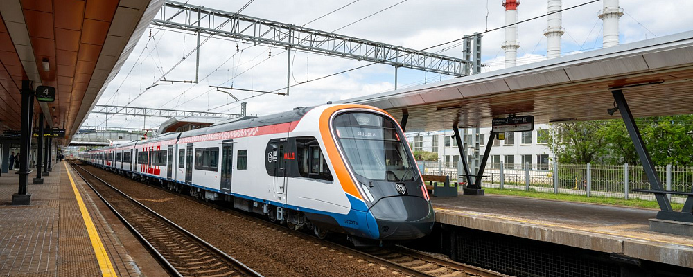 Электропоезд «Иволга 4.0» производства «Тверского вагоностроительного завода» начал курсировать по МЦД-4